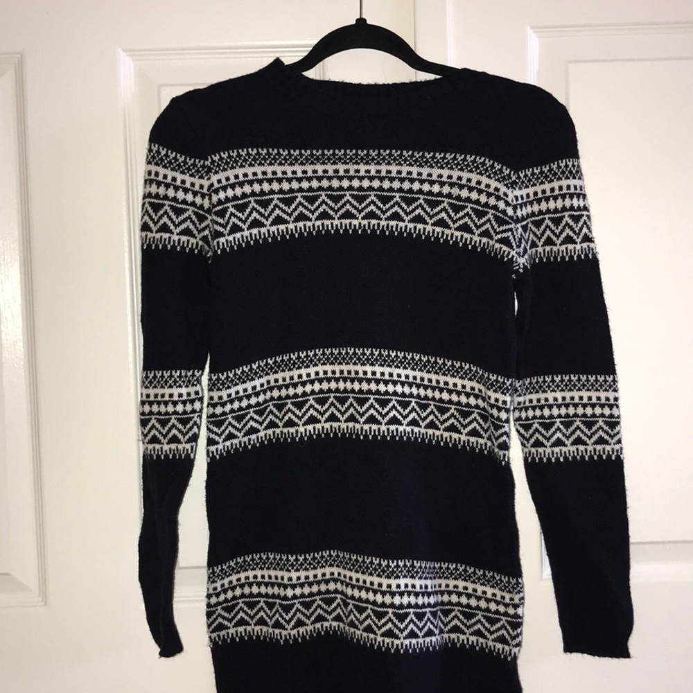 BNWT Patterned Black and White Knit Dress